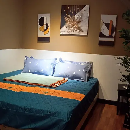 The Loft Layover - 2 Bedrooms Only